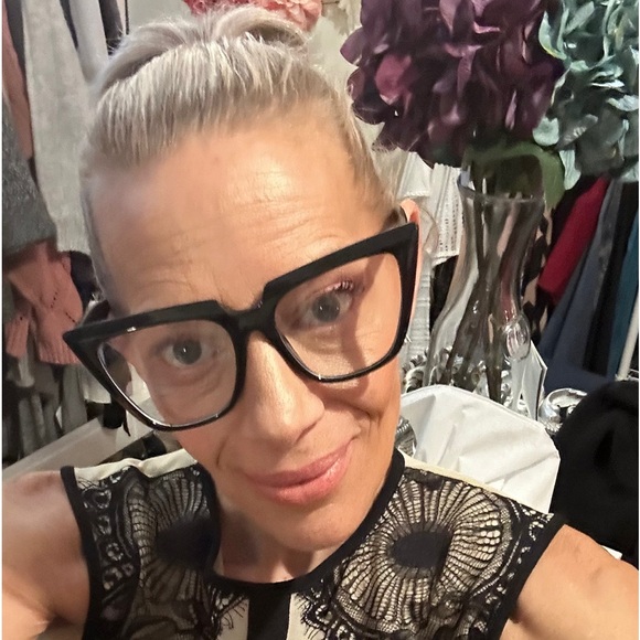 Meet your Posher, Ashley - Picture 10 of 15